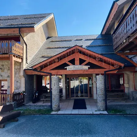 Daire 2 Personnes Avec Terrasse Literie-serviettes-menage Fin De Sejour Inclus *