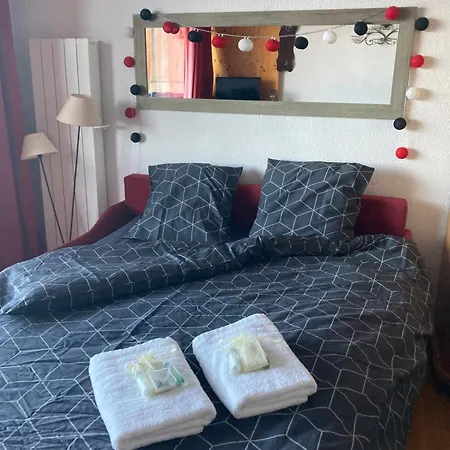 2 Personnes Avec Terrasse Literie-serviettes-menage Fin De Sejour Inclus Daire *